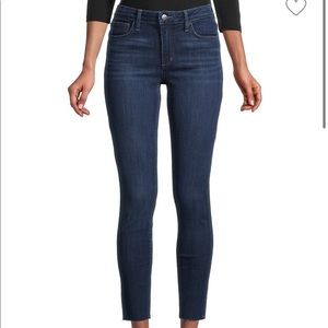 Joe’s Skinny Ankle Jeans. Size 26.